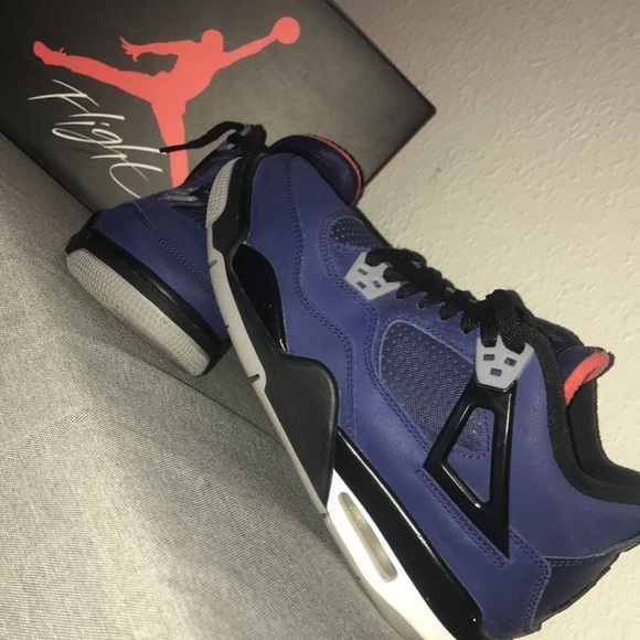 Jordan 4s like new very clean